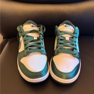 Nike Dunk Sneakers in Green and White